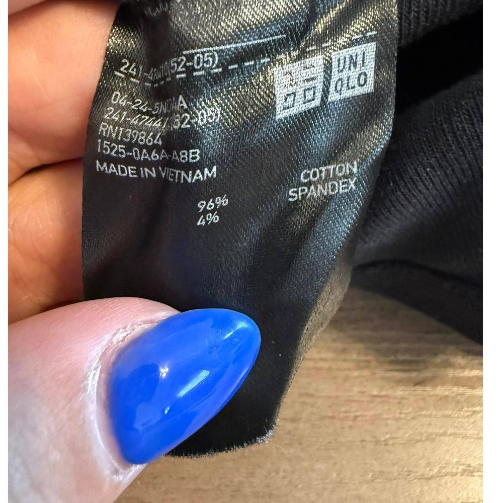 Uniqlo Crewneck T-Shirt Womens Large Black Cotton Spandex Stretch Basic Tee - Picture 4 of 4